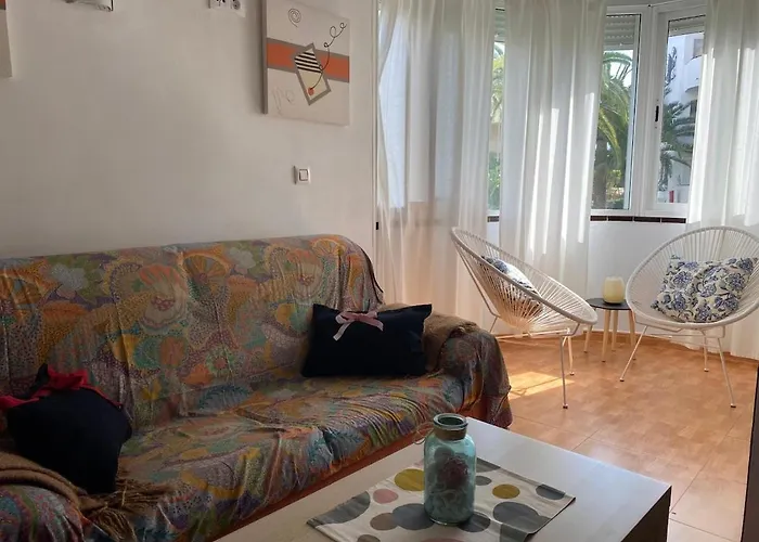 3 Minutes From The With Swimming Pools, Slides, And A Bar * デニア