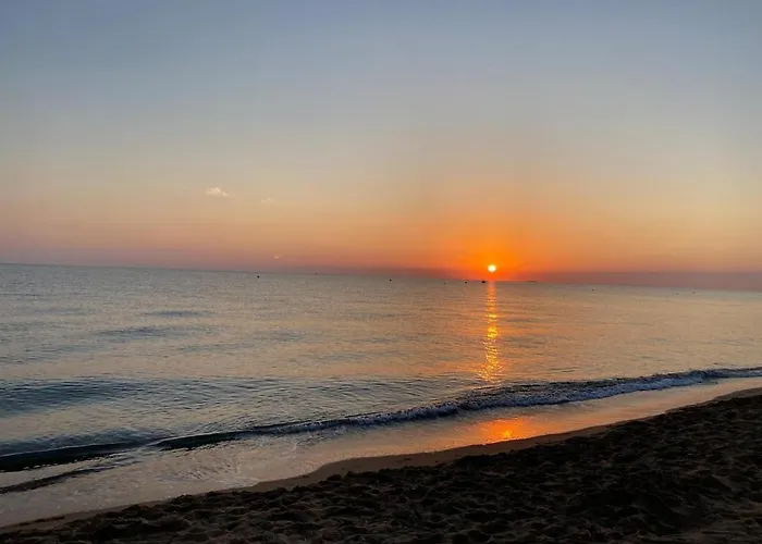 3 Minutes From The With Swimming Pools, Slides, And A Bar